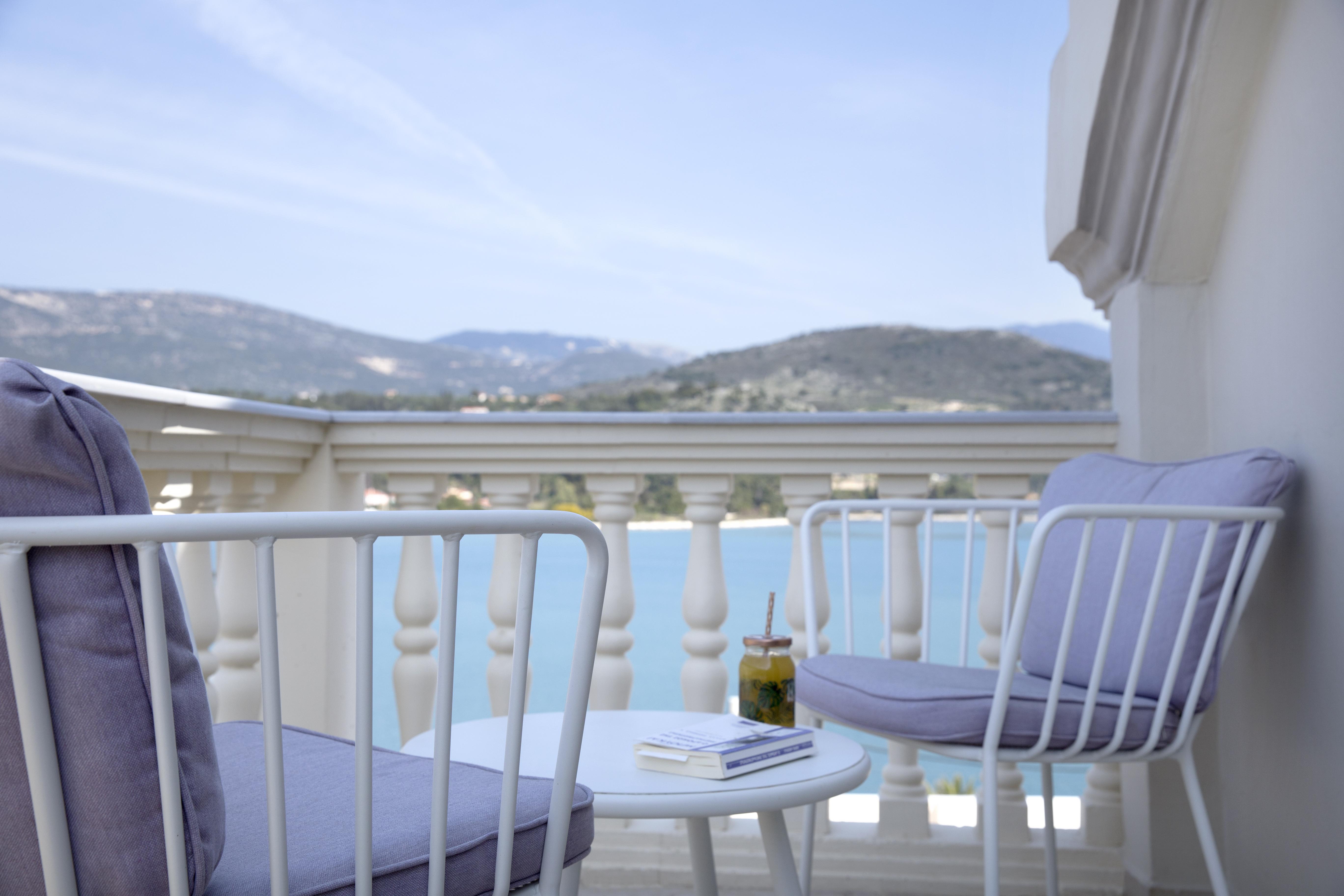 Alley Boutique Hotel And Spa Аргостолион Екстериор снимка